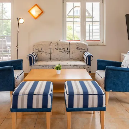 Urlaub Mit Hund Im Reethaus Muschel By Interhome *